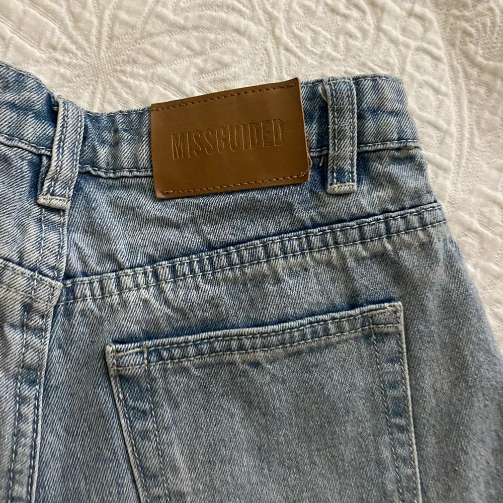 Denim blue shorts - Picture 4 of 4